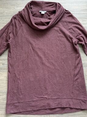Naturals Reflections Women's Large Plum Soft Knit Cowl Neck Pullover Sweater